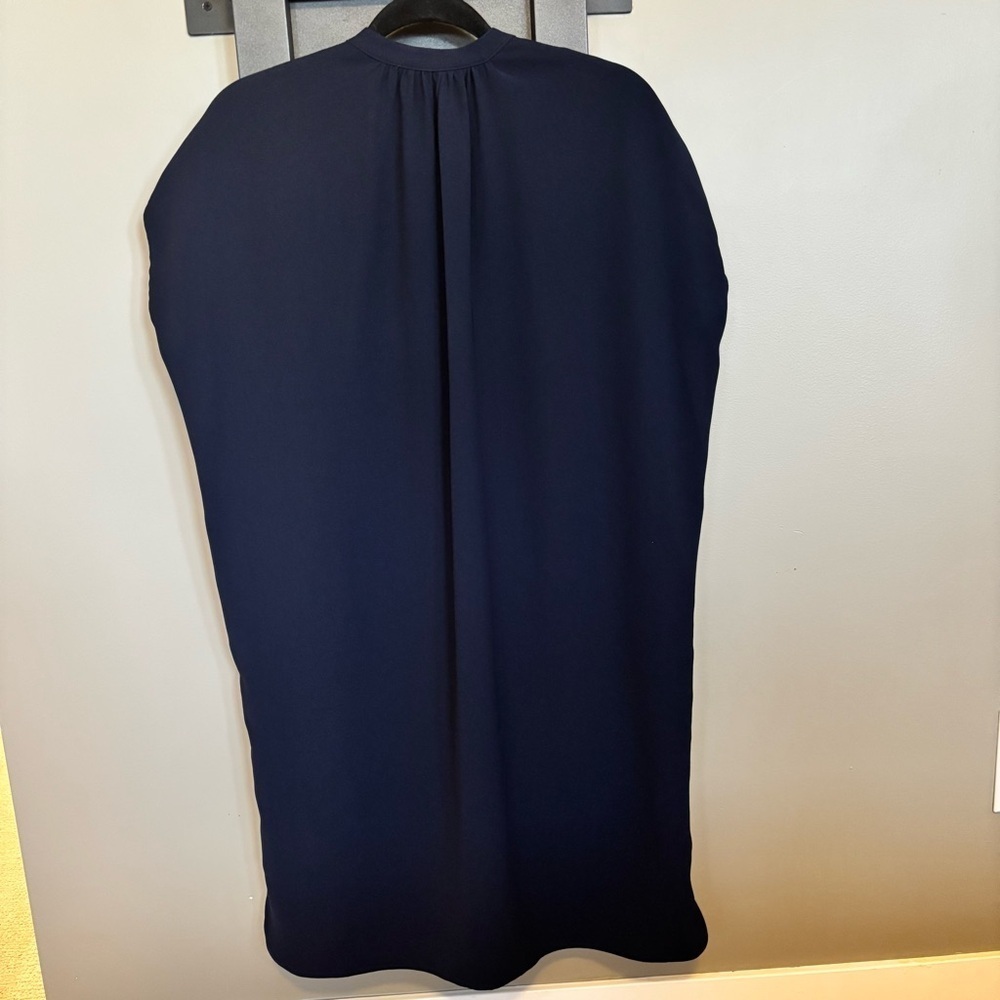 Vince Navy V-Neck Drape Dress - Size Sββ - Picture 5 of 9